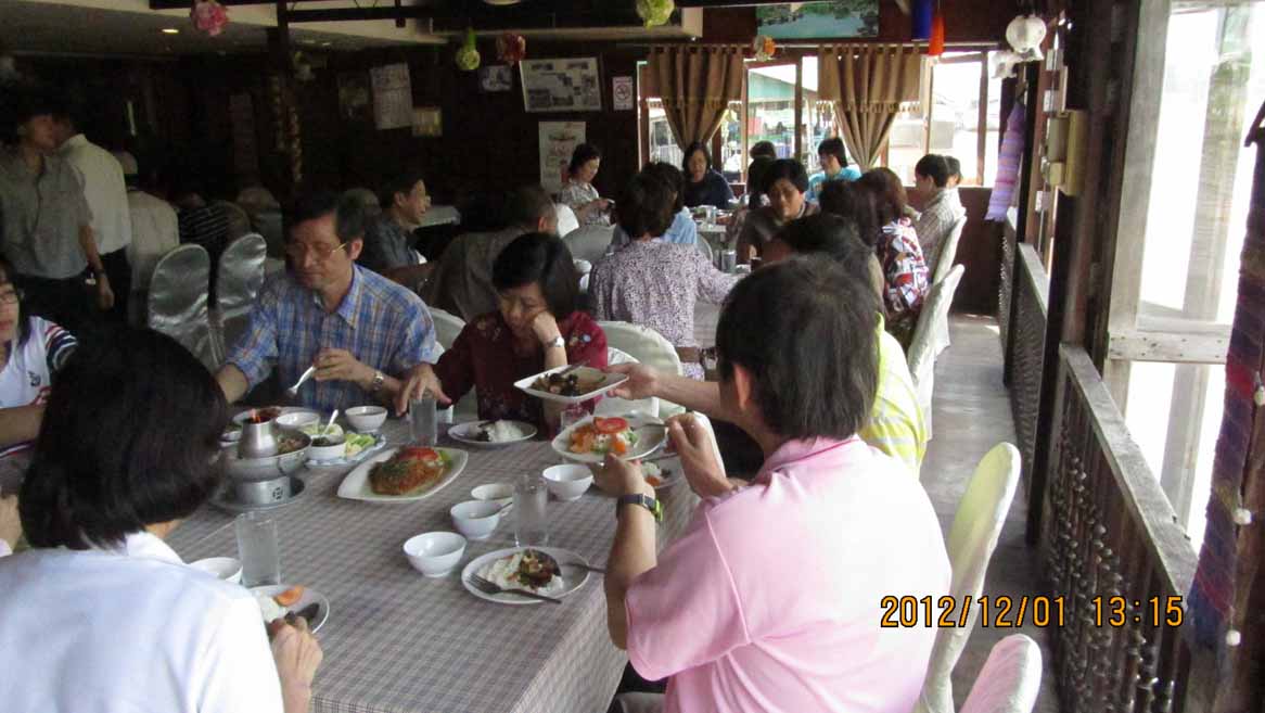 Lunch_Phufah 09.JPG 96.0K